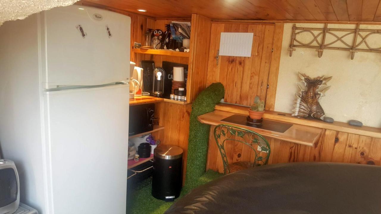 Nouveau ! Chambre D'Hote Insolite Privee " Coeurs De Pirates A Bali En Provence" Spa Sauna Massages Dans Cadre Exotique D'Amenagements Exterieurs D'Exception Ete Comme Hiver Bienvenue !!! กาวาแลร์-ซูร์-แมร์ ภายนอก รูปภาพ